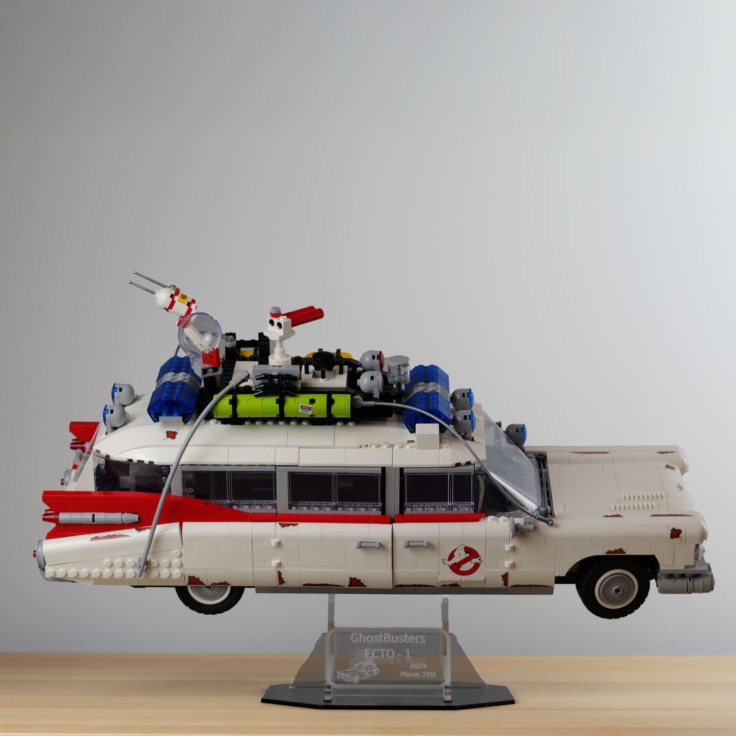 LEGO Ghostbusters Ecto-1 Acrylic Display Stand w/ Black Base (10274)