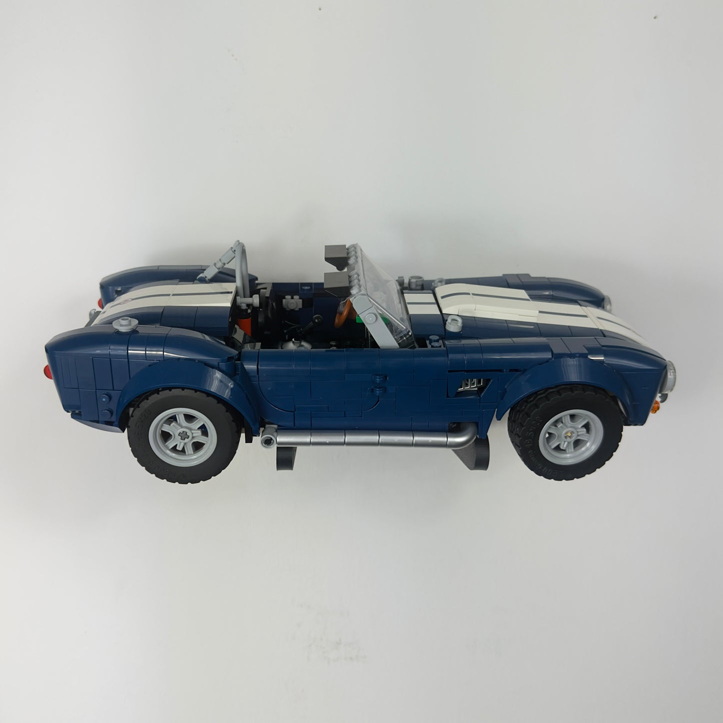 Angled Wall Display Mount for LEGO® Icons Shelby Cobra 427 (10357)