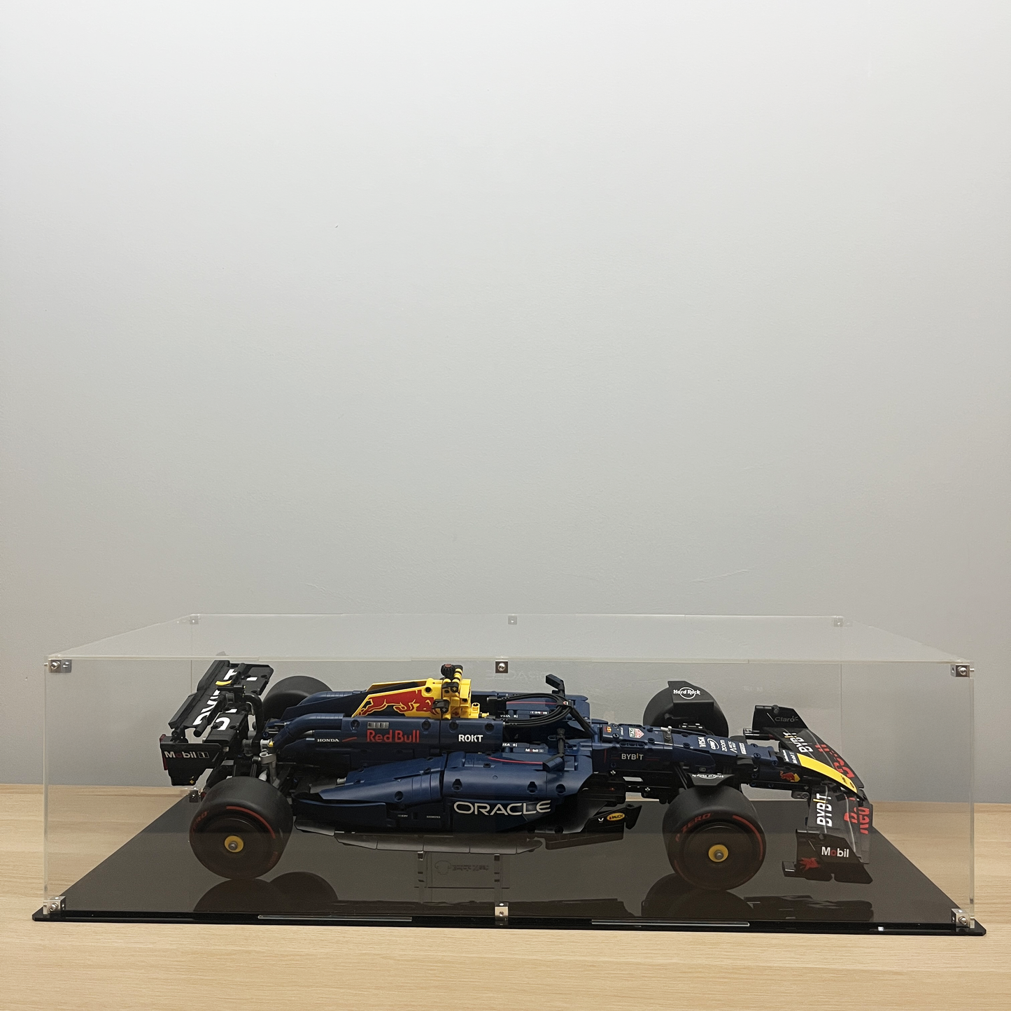 Acrylic Display Case for LEGO® Red Bull Racing RB20 F1 Car 42206