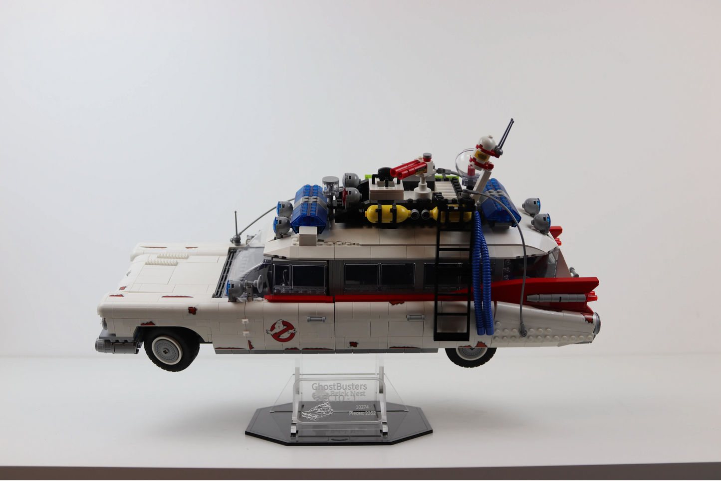 LEGO Ghostbusters Ecto-1 Acrylic Display Stand w/ Black Base (10274)