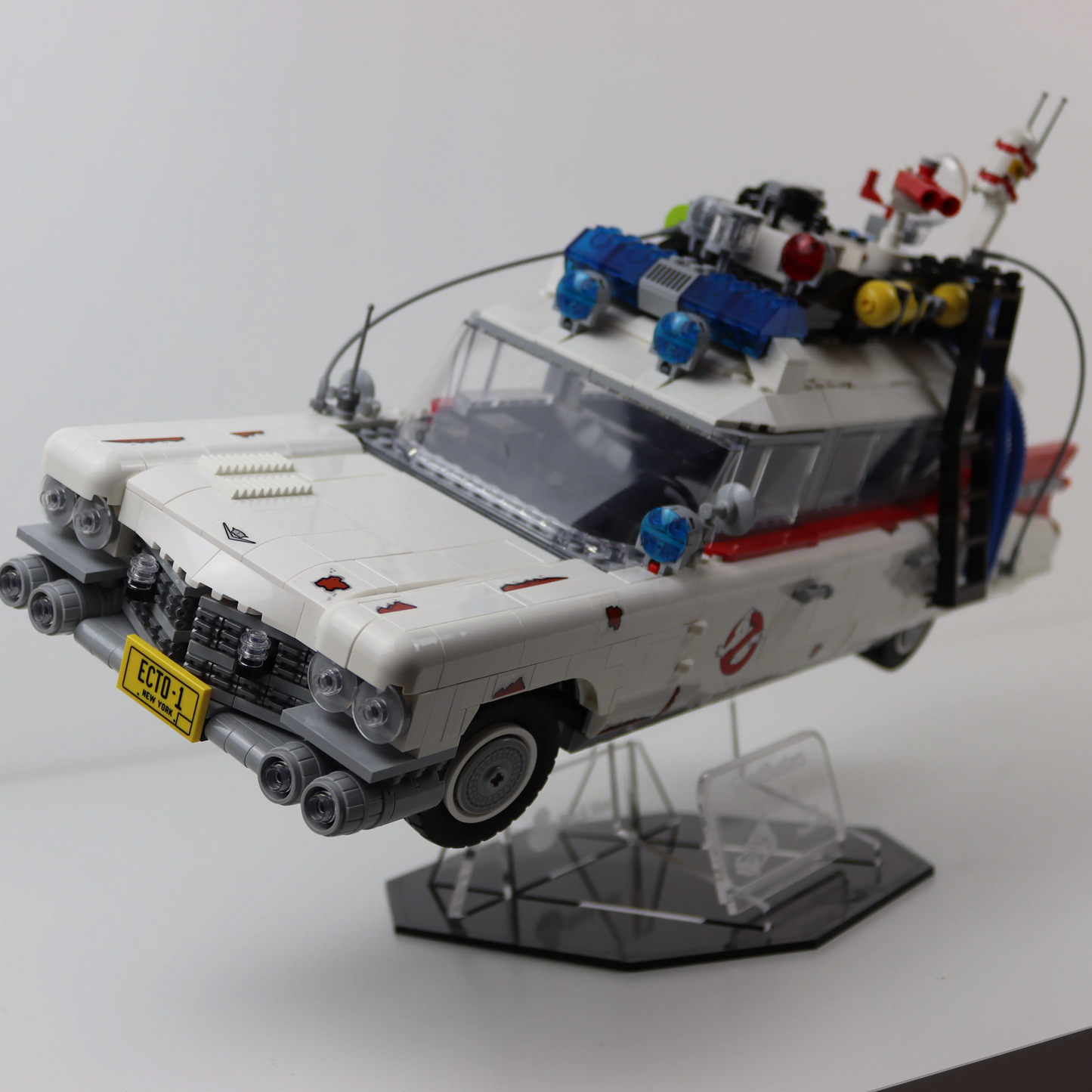 LEGO Ghostbusters Ecto-1 Acrylic Display Stand w/ Black Base (10274)