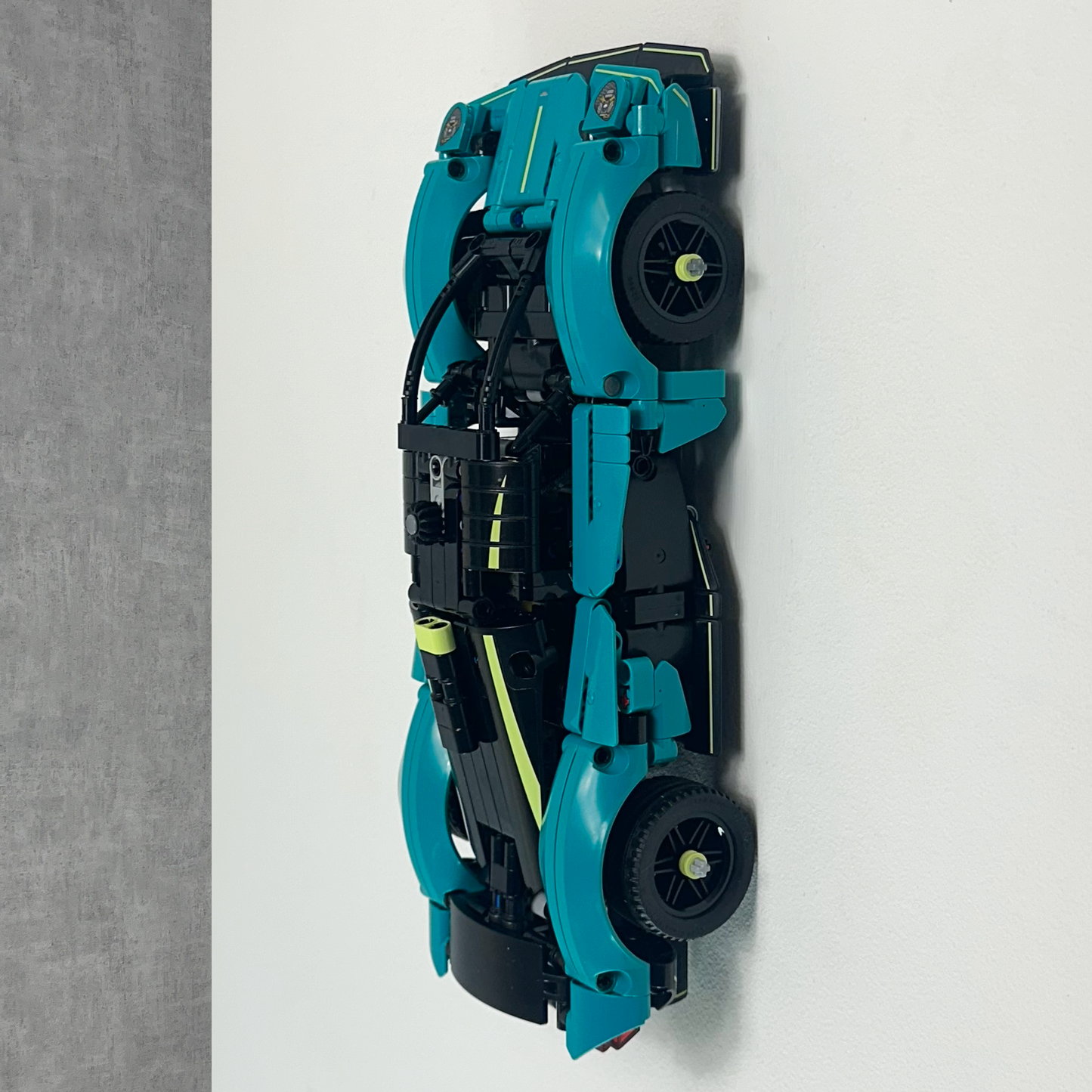 Lego Technic Aston Martin Valkyrie Vertical Wall Display Mount (42208)
