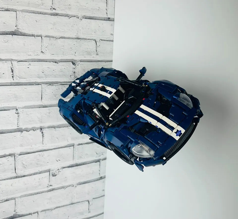 Horizontal LEGO Ford GT Wall Display Mount